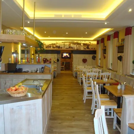 Stadthotel 3*